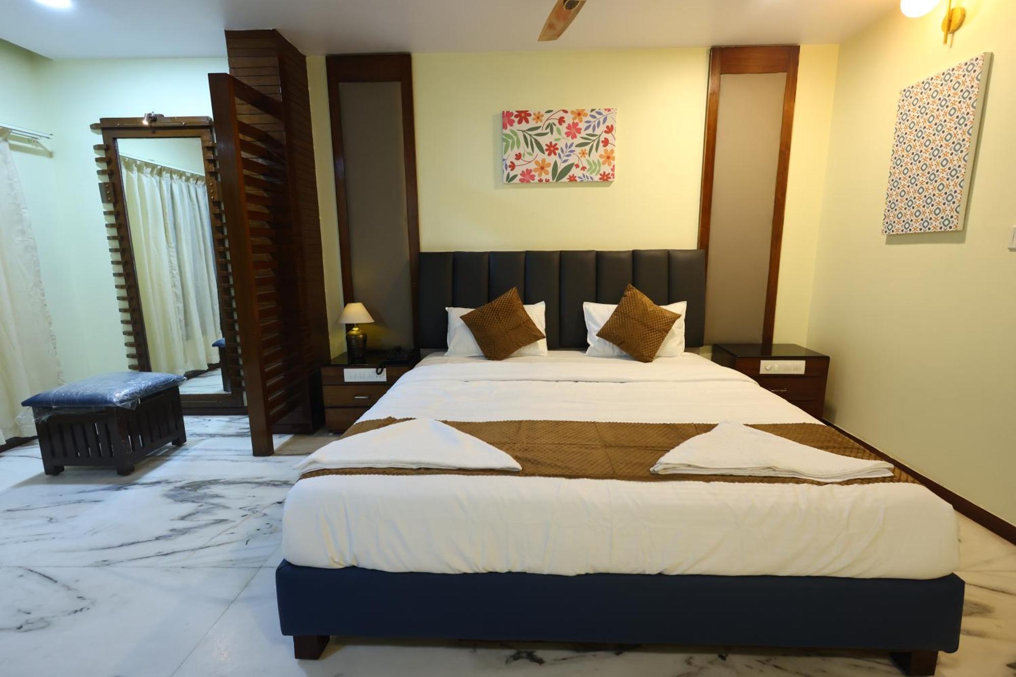 Hotel Lj Dadi'S Grand Višákhapatnam Exteriér fotografie